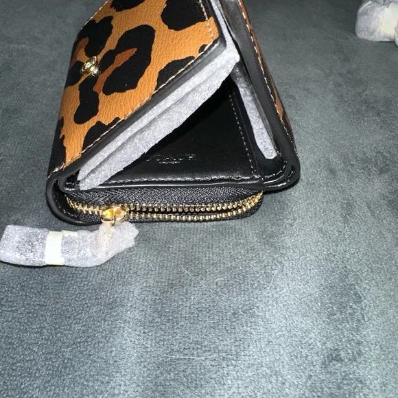 Coach LEOPARD GEORGIE handbag & wallet - Picture 5 of 14